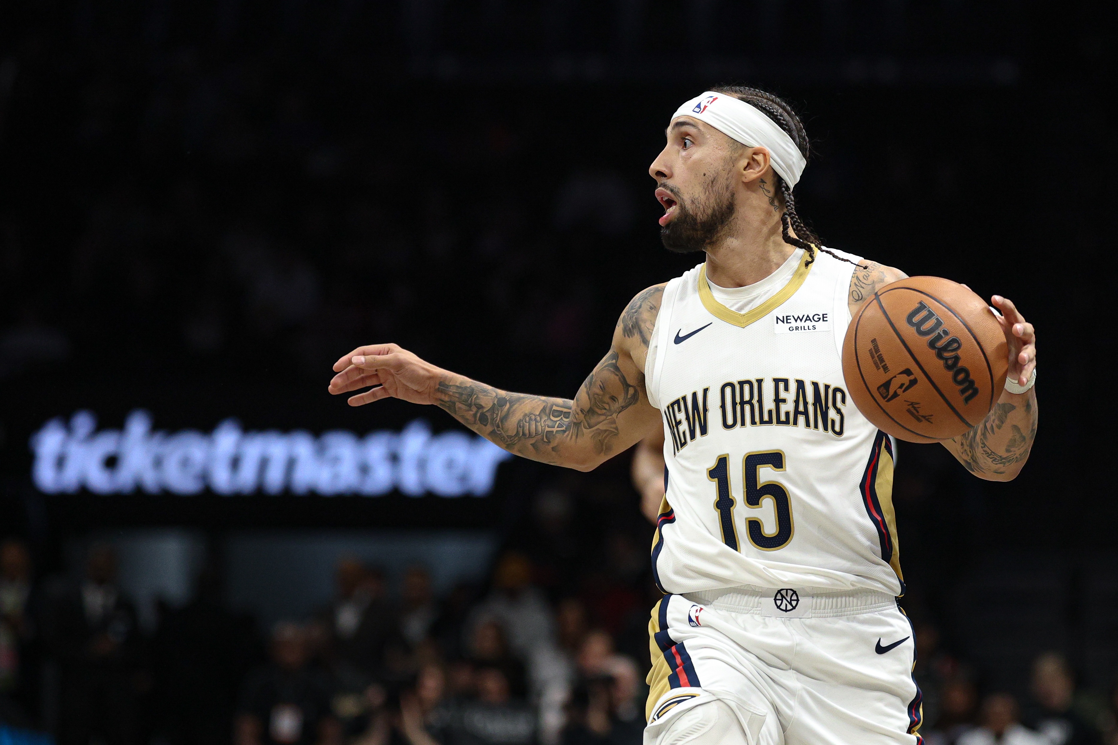 yl7703永利-阿尔瓦拉多被送至尼克斯！哈特第一时间更推欢迎老队友