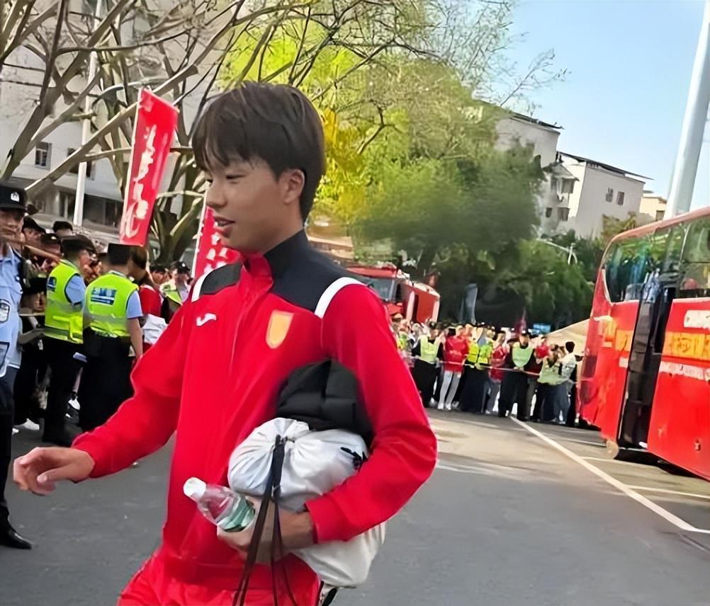 yl7703永利-喜讯！重庆铜梁龙刚战平西海岸，李镇全就赛后发声做出重要决定